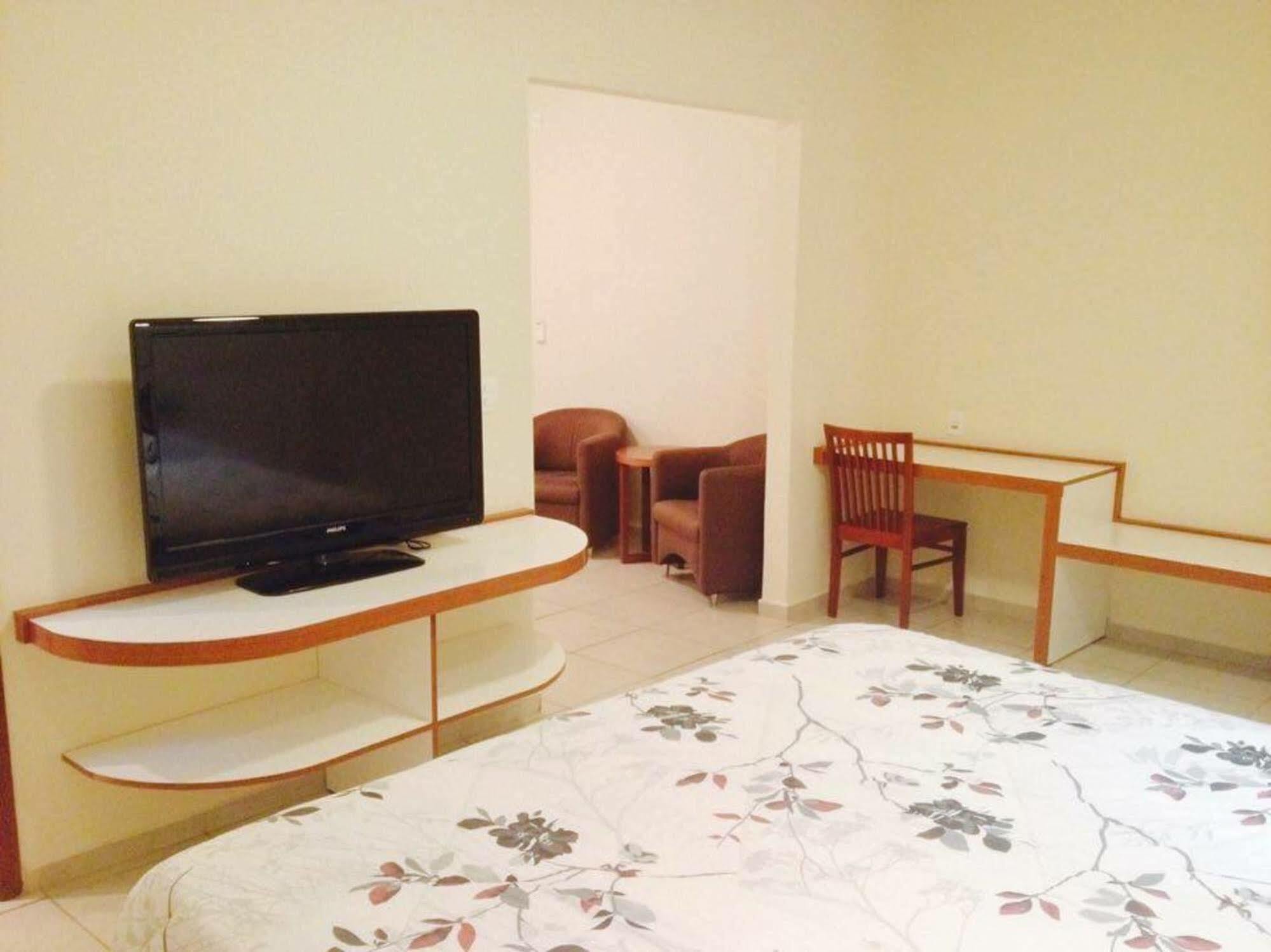 Habitat Hotel Пирасунунга Экстерьер фото
